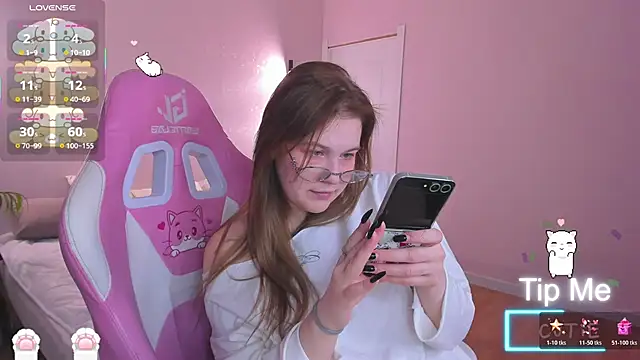 Colleen Blake online show from 12/03/25, 05:00