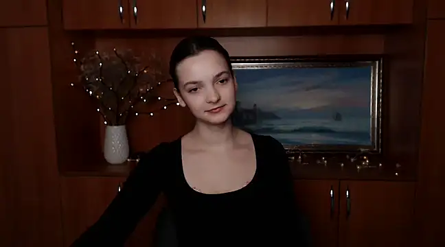Snapshot of _SusieSu_ chatting on 12/17/24, 01:16 SusieSu online show from 12/17/24, 01:16