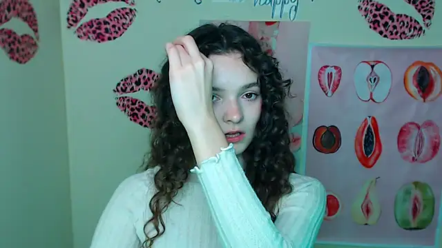 Snapshot of _SusieSu_ chatting on 11/07/25, 07:58 SusieSu online show from 11/07/25, 07:58