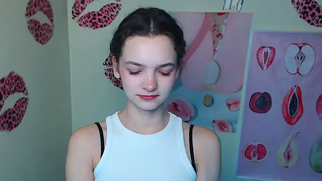 Snapshot of _SusieSu_ chatting on 12/01/25, 01:05 SusieSu online show from 12/01/25, 01:05