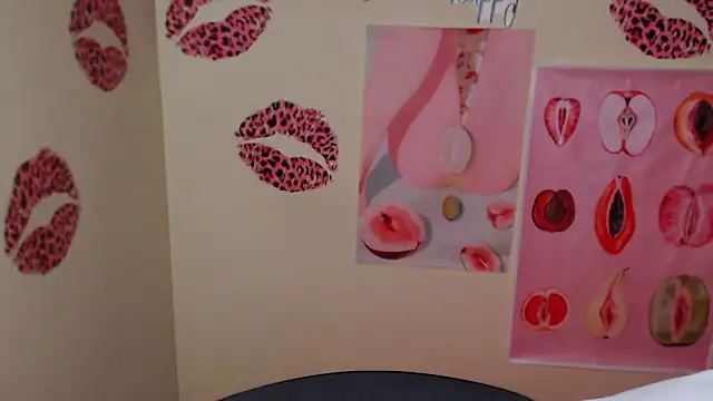  SusieSu  online show from 01/15/26, 06:40