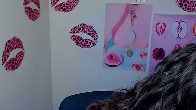  SusieSu  online show from 02/25/26, 07:29