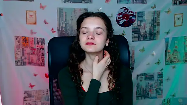  SusieSu  online show from 04/10/26, 06:18