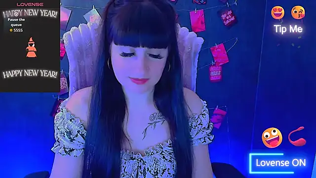 Violla My online show from 04/17/26, 05:43