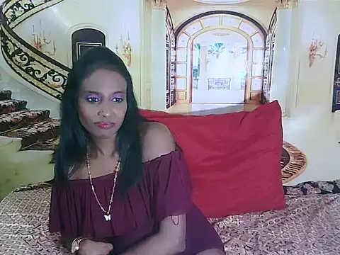 Snapshot of IndianLoveBug chatting on 01/07/25, 07:17 IndianLoveBug online show from 01/07/25, 07:17
