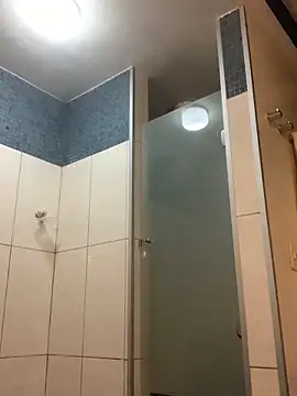 Snapshot of Gabrielleof chatting on 02/07/26, 04:11 Gabrielleof online show from 02/07/26, 04:11