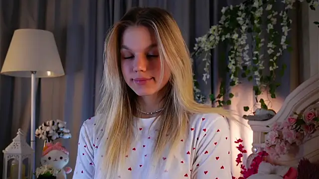 EdlinAlliston online show from 12/16/25, 02:33