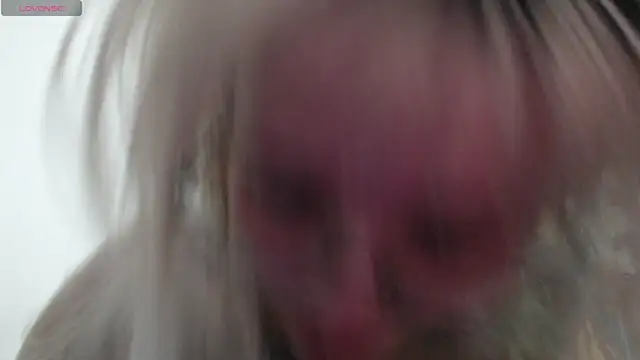 Cloe five online show from 04/27/26, 09:57