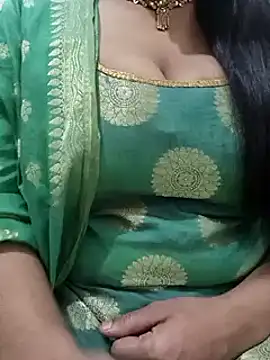 Snapshot of Anamika_Kapoor chatting on 01/19/25, 06:43 Anamika Kapoor online show from 01/19/25, 06:43