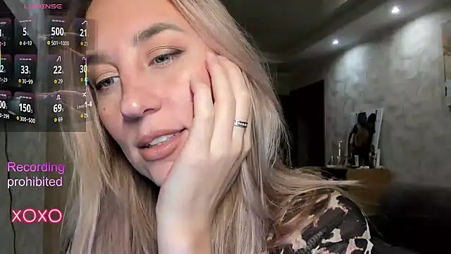 lady Nati online show from 11/09/25, 03:43