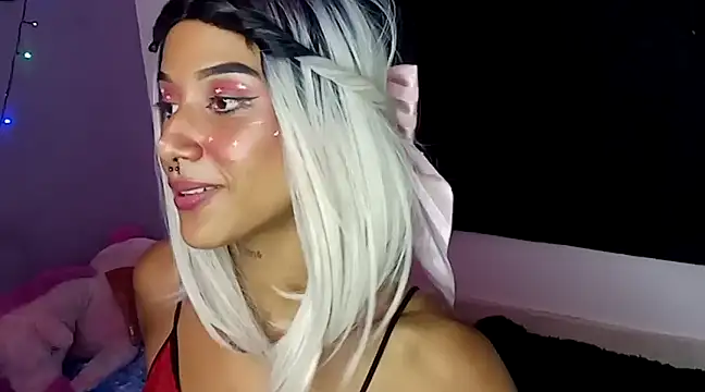 Snapshot of Chelsea__2 chatting on 12/25/24, 09:54 Chelsea 2 online show from 12/25/24, 09:54