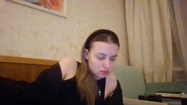 Snapshot of Sweety_Nika chatting on 12/10/24, 12:50 Sweety Nika online show from 12/10/24, 12:50