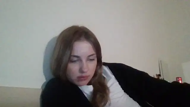 Snapshot of Sweety_Nika chatting on 01/05/25, 10:40 Sweety Nika online show from 01/05/25, 10:40