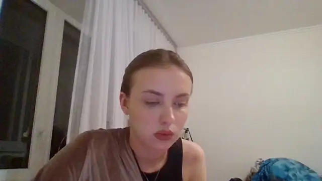 Snapshot of Sweety_Nika chatting on 01/14/25, 06:49 Sweety Nika online show from 01/14/25, 06:49