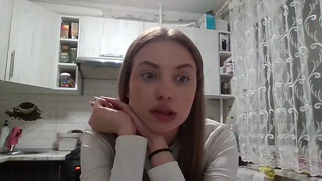 Snapshot of Sweety_Nika chatting on 01/22/25, 12:06 Sweety Nika online show from 01/22/25, 12:06