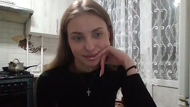 Snapshot of Sweety_Nika chatting on 02/07/25, 01:47 Sweety Nika online show from 02/07/25, 01:47