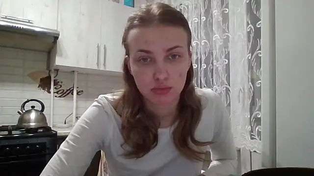 Snapshot of Sweety_Nika chatting on 02/13/25, 10:11 Sweety Nika online show from 02/13/25, 10:11