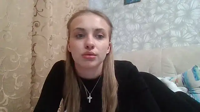 Snapshot of Sweety_Nika chatting on 02/16/25, 12:41 Sweety Nika online show from 02/16/25, 12:41