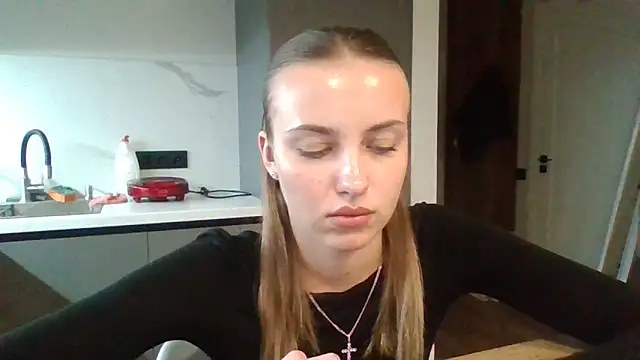 Snapshot of Sweety_Nika chatting on 09/26/25, 09:08 Sweety Nika online show from 09/26/25, 09:08