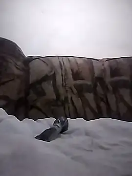 hugecrksam online show from 02/07/26, 09:51