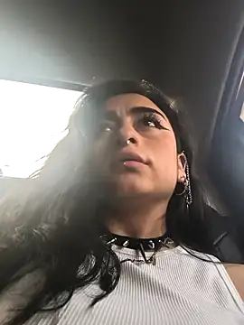 Lila Desiree online show from 11/11/25, 09:26