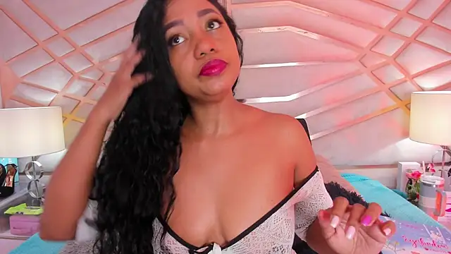 Kamila-Kane online show from 10/14/25, 07:47