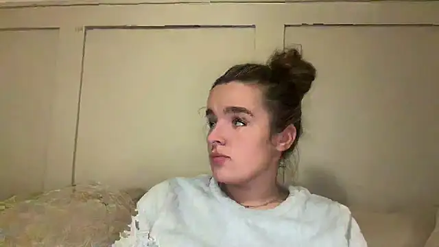 maisiesmithx online show from 11/06/25, 08:10