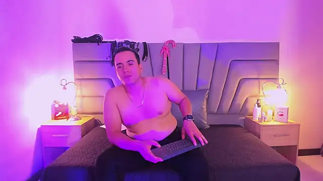 Vale n Matt online show from 12/16/25, 03:44