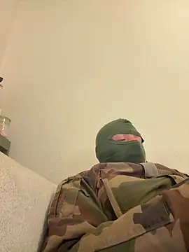 Snapshot of Napoleon1er_ chatting on 01/04/25, 05:05 Napoleon1er online show from 01/04/25, 05:05