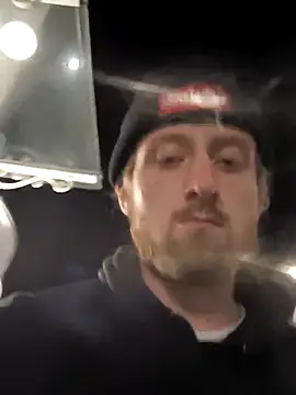 Snapshot of DrownMentallyyy chatting on 09/11/25, 01:28 DrownMentallyyy online show from 09/11/25, 01:28