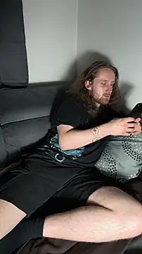 DrownMentallyyy online show from 04/11/26, 04:17