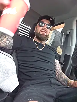 Beardedtattood online show from 09/26/25, 12:31