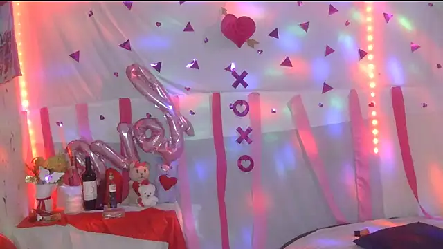 Snapshot of Lobaveterana_sex chatting on 02/15/25, 05:41 Lobaveterana sex online show from 02/15/25, 05:41