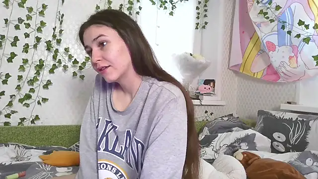 Snapshot of Mila_starx chatting on 12/22/24, 06:39 Mila starx online show from 12/22/24, 06:39