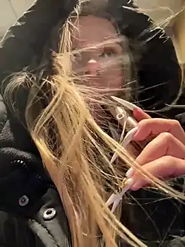 mur girl online show from 01/05/25, 02:19