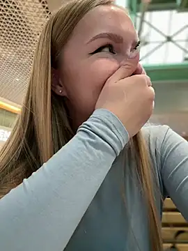 mur girl online show from 01/09/25, 11:14