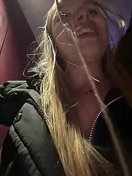 mur girl online show from 02/15/25, 02:44