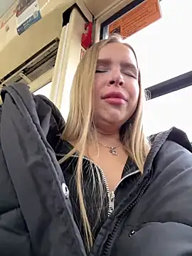 mur girl online show from 03/01/25, 12:34