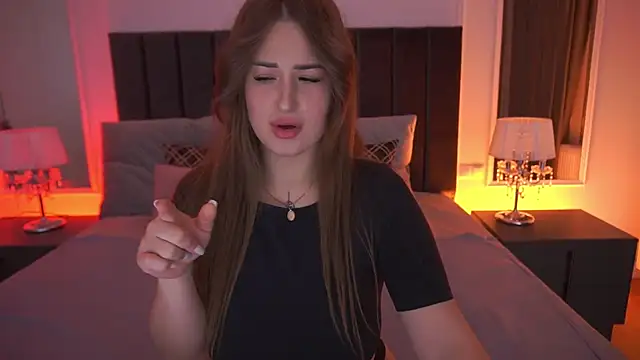 GentleAdellee online show from 12/21/25, 01:29