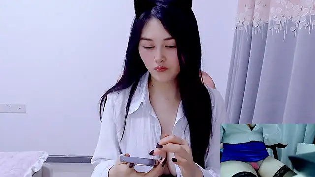 Little-sweet online show from 11/29/25, 12:41