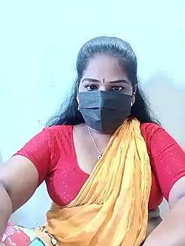 MaaliiiPonuTamil online show from 11/03/25, 01:40