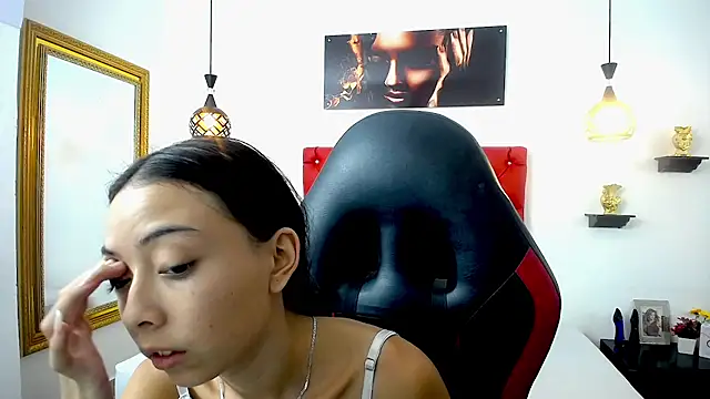 Snapshot of NathaliaSweet_11 chatting on 06/19/26, 05:17 NathaliaSweet 11 online show from 06/19/26, 05:17
