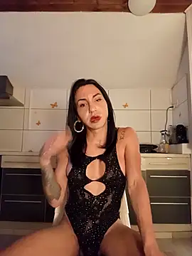 Snapshot of Daniela92@xh chatting on 09/25/25, 04:11 Daniela92xh online show from 09/25/25, 04:11