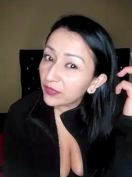 ArianaMist online show from 12/07/24, 01:58