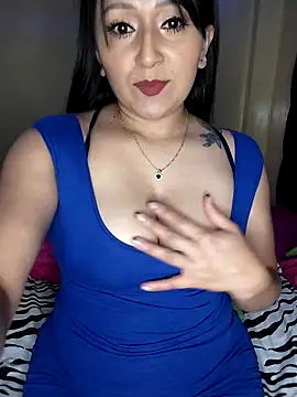 ArianaMist online show from 10/23/25, 10:08