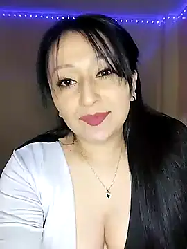 ArianaMist online show from 11/08/25, 01:06