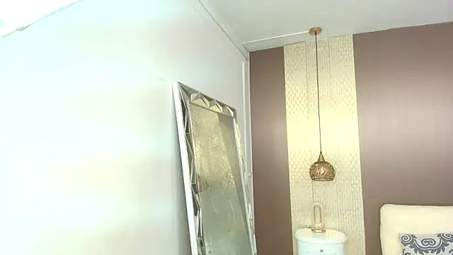 DannaDooll99 online show from 11/05/25, 12:16