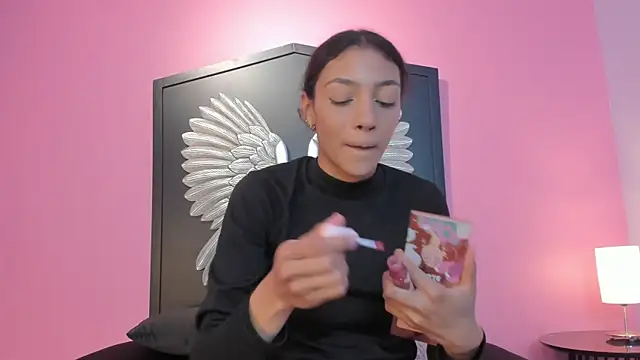 Snapshot of lupeebony chatting on 01/09/26, 07:59 lupeebony online show from 01/09/26, 07:59