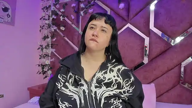 Victoria Rossy online show from 02/02/26, 08:18