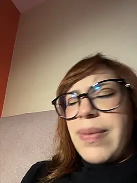AgnesCampp online show from 06/29/26, 07:47